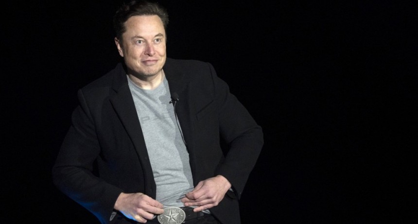 Elon Musk completó la compra de Twitter y despidió a los principales directivos 