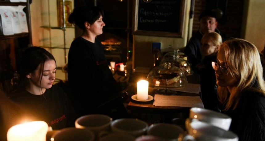  Ucrania denunció que nuevos ataques rusos dejaron más de 100 ciudades sin luz 