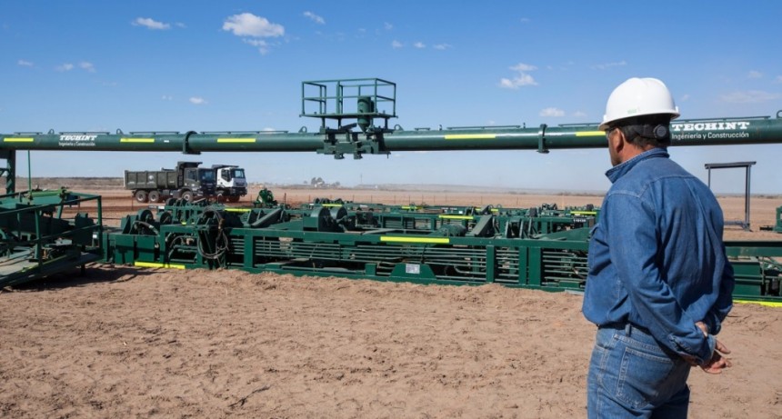  Avanzan dos licitaciones para incrementar el transporte de gas de Vaca Muerta 