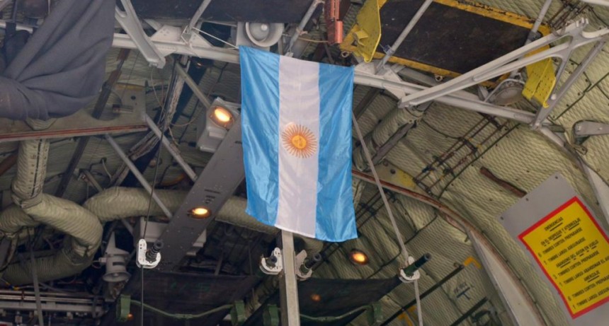  Ya son 1246 las solicitudes de argentinos que pidieron ser evacuados de Israel 
