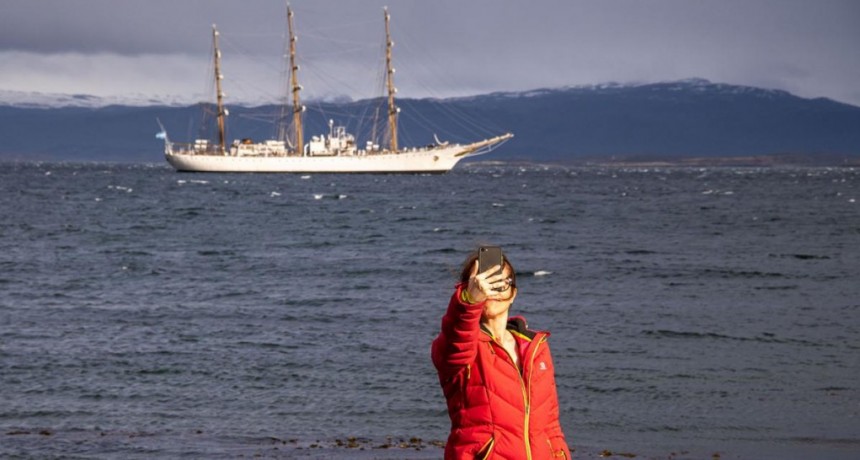  La Fragata Libertad se encuentra en Ushuaia en la parte final de un viaje de instrucción 