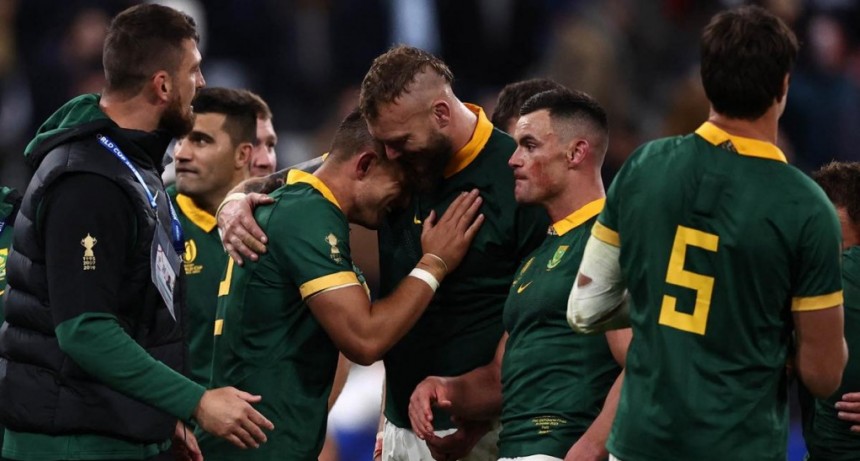  El actual campeón Sudáfrica eliminó al local Francia y está en semifinales 