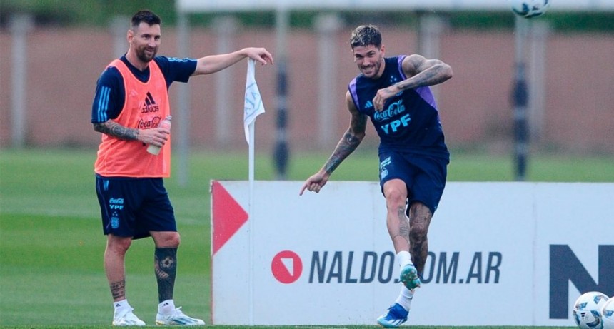 Messi avanza en su preparación de cara a Perú y su presencia se definirá sobre la hora 