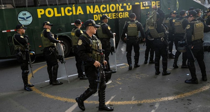  Lima espera a los campeones del mundo en estado de emergencia por la inseguridad 