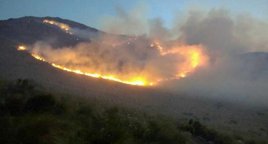  Lograron contener los incendios forestales en Traslasierra y el norte de Córdoba 