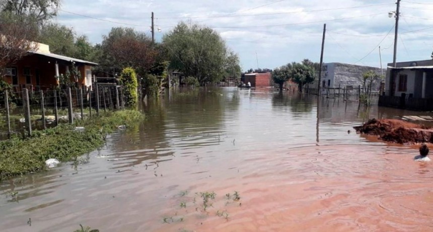  Creciente del río Uruguay: sigue la emergencia en localidades de Corrientes 