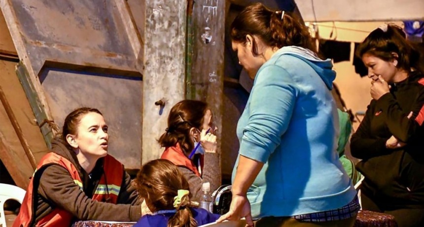  Más de 400 familias fueron evacuadas en Entre Ríos por la crecida de río Uruguay 