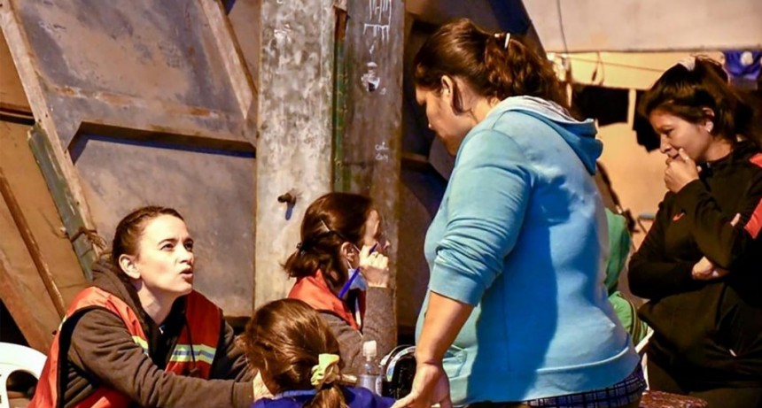  Por la crecida del río Uruguay, hay más de 520 familias evacuadas 
