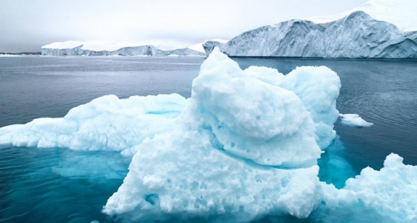  El derretimiento de plataformas de hielo de Groenlandia representa un riesgo 