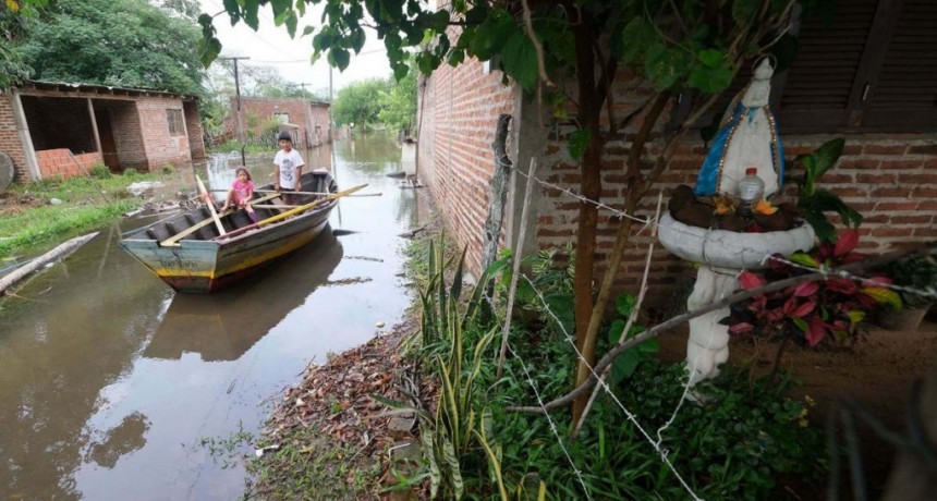  Con más de 1200 evacuados, Itatí es la localidad más afectada por las inundaciones 