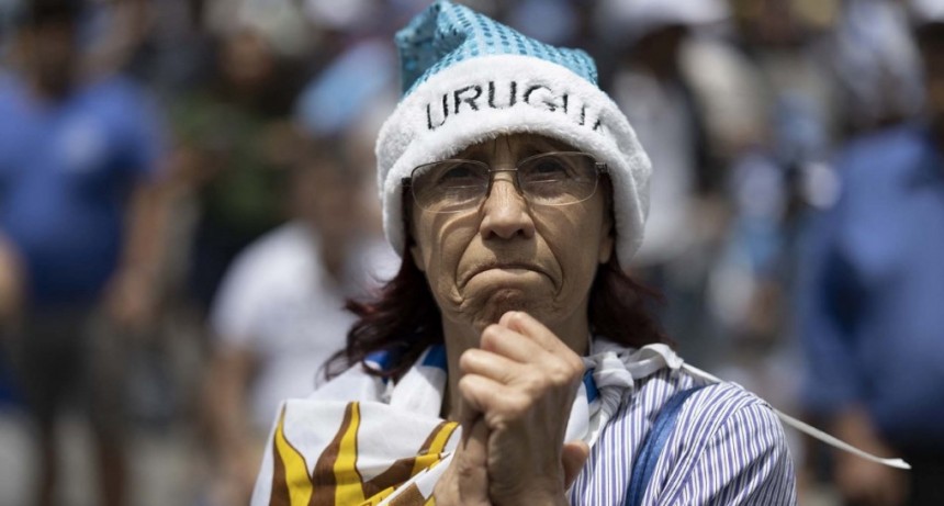  Mucha bronca de los hinchas de Uruguay tras quedar afuera de la Copa 