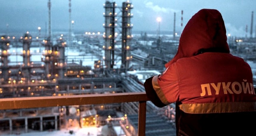  Para Ucrania, el tope de precios al petróleo destruirá la economía de Rusia 