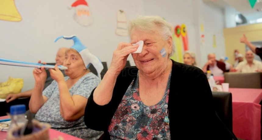  Personas mayores de una residencia vivieron en un ambiente de fiesta la final del Mundial 