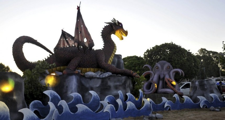  Inscriben hasta el sábado a los muñecos gigantes que arderán en Año Nuevo en La Plata 