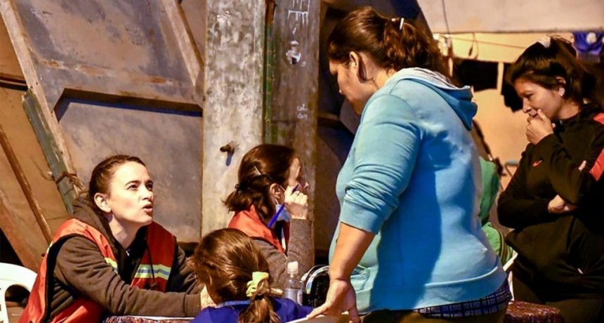  Por una crecida del Río Uruguay hay más de 1.500 personas afectadas en Concordia 