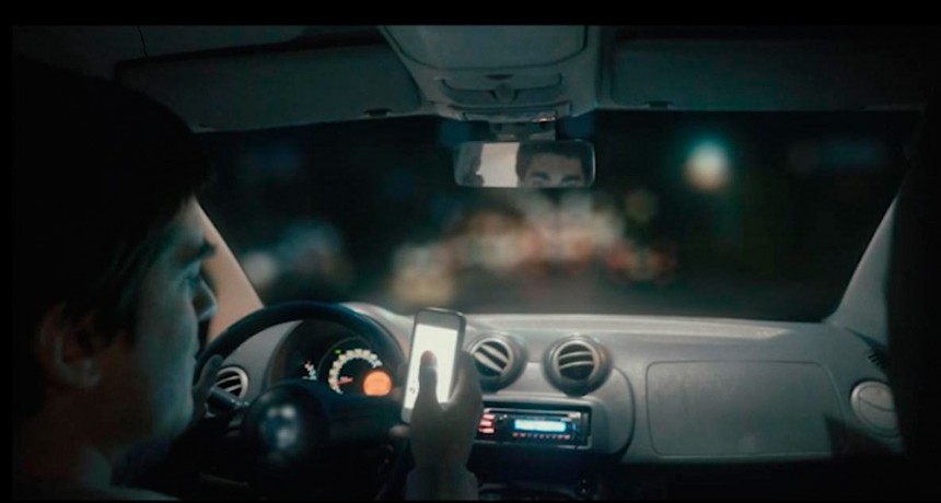  Advierten sobre el riesgo letal de la velocidad y el uso de celular en la conducción 