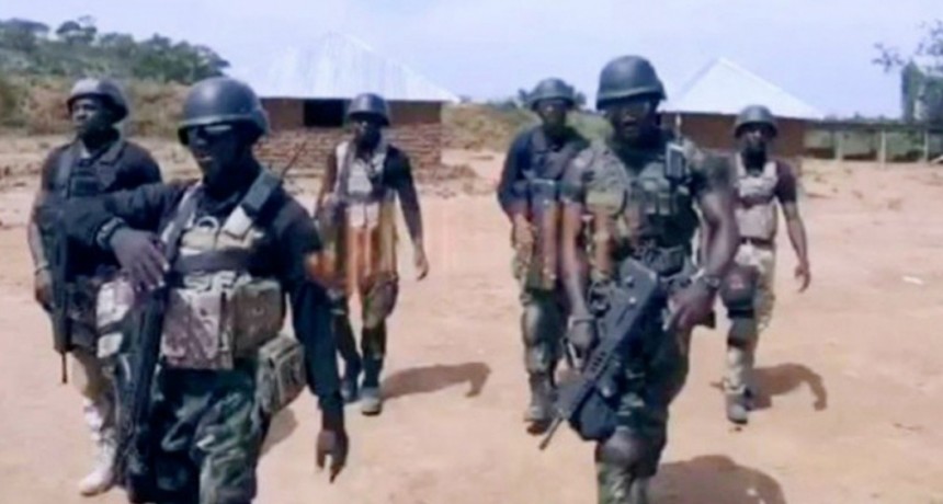  Militares de Nigeria mataron 80 civiles al confundirlos con un grupo terrorista 