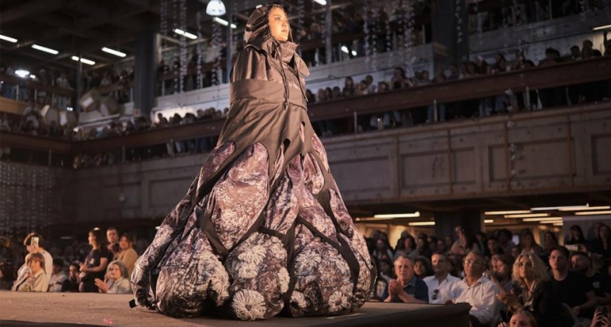  Se realizó el desfile anual de las carreras de Diseño de Indumentaria y Textil en la FADU 