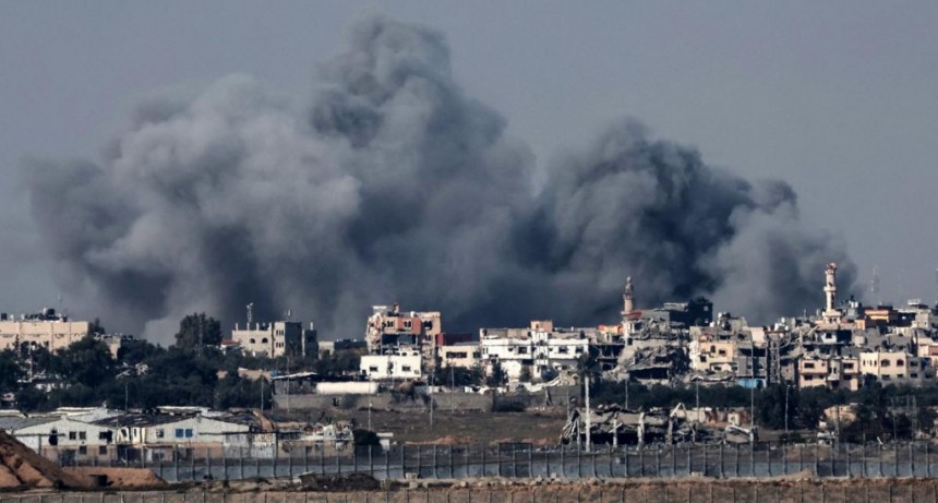  Intensos combates entre Israel y Hamas en el sur de la Franja de Gaza 