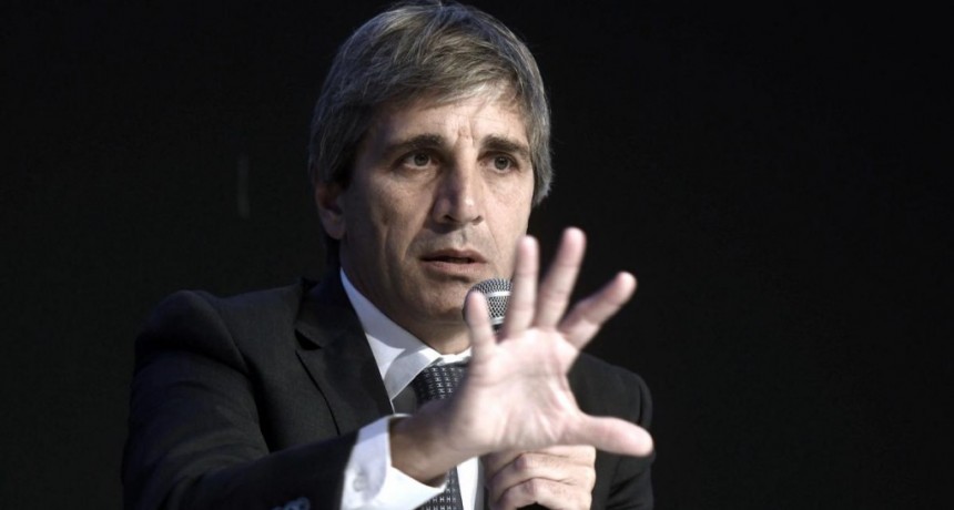  Luis Caputo asume en Economía y afrontará lo que considera 