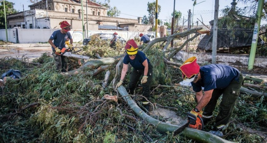  Tras temporal, restablecieron el 90% de suministro el&eacute;ctrico en Bah&iacute;a Blanca 